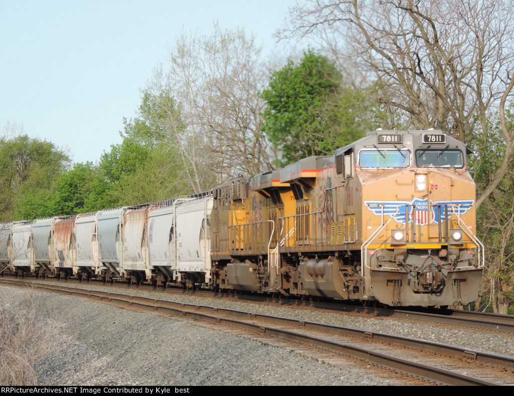 UPRR 7811 on 310 